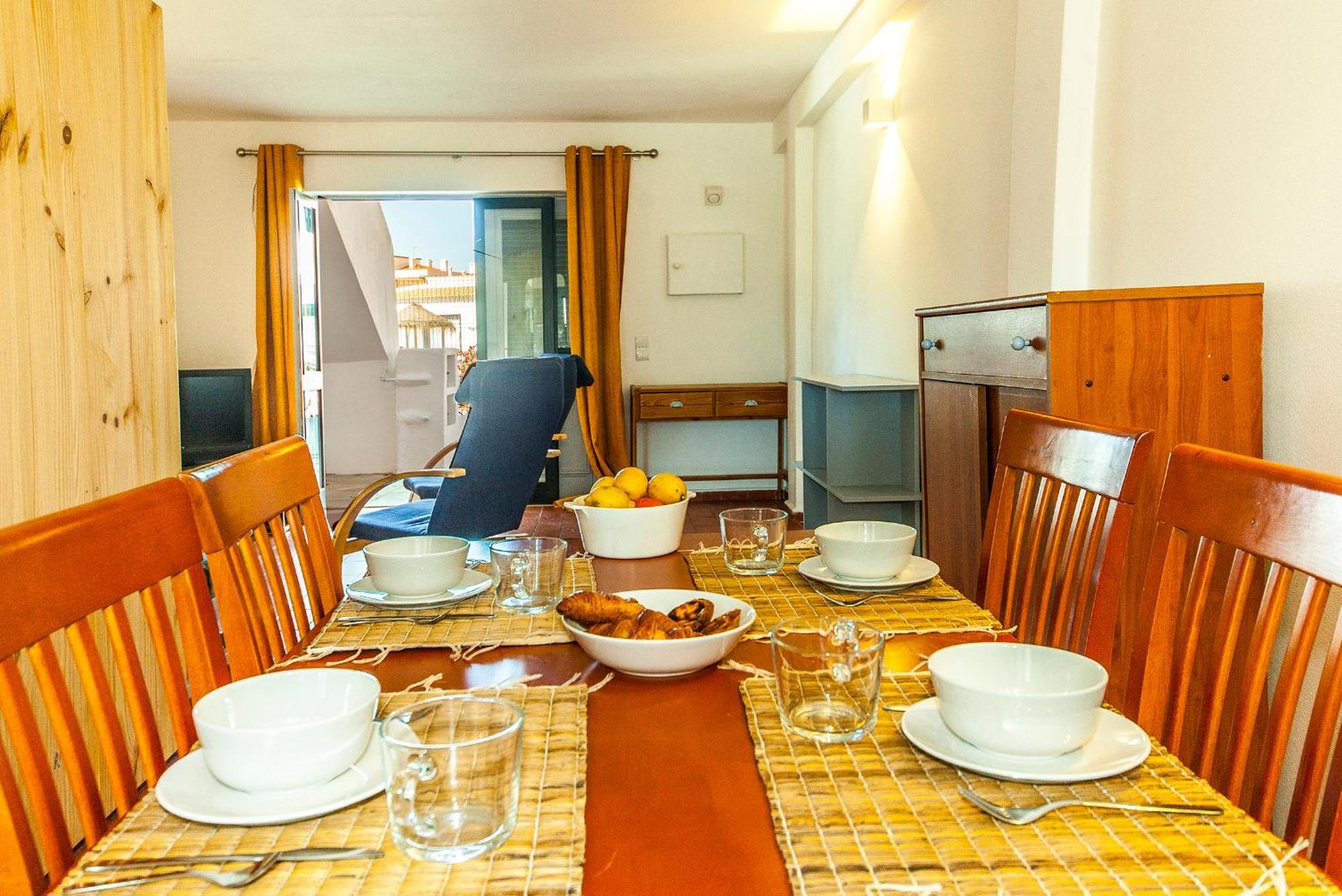 B20 - Sun And Pool Apartment *